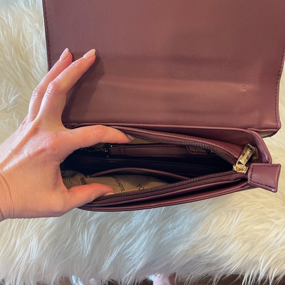 Torrente Maroon Purse - Picture 3 of 3